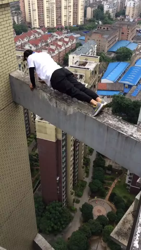 挑战自我极限，世界纪录相继被刷新，引发热议的简单介绍