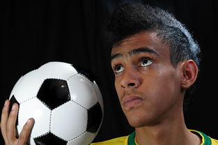 开云体育官网-利物浦鏖战巴西，莫德里奇惊艳世界波鏖战多局小组赛，引爆全场热议