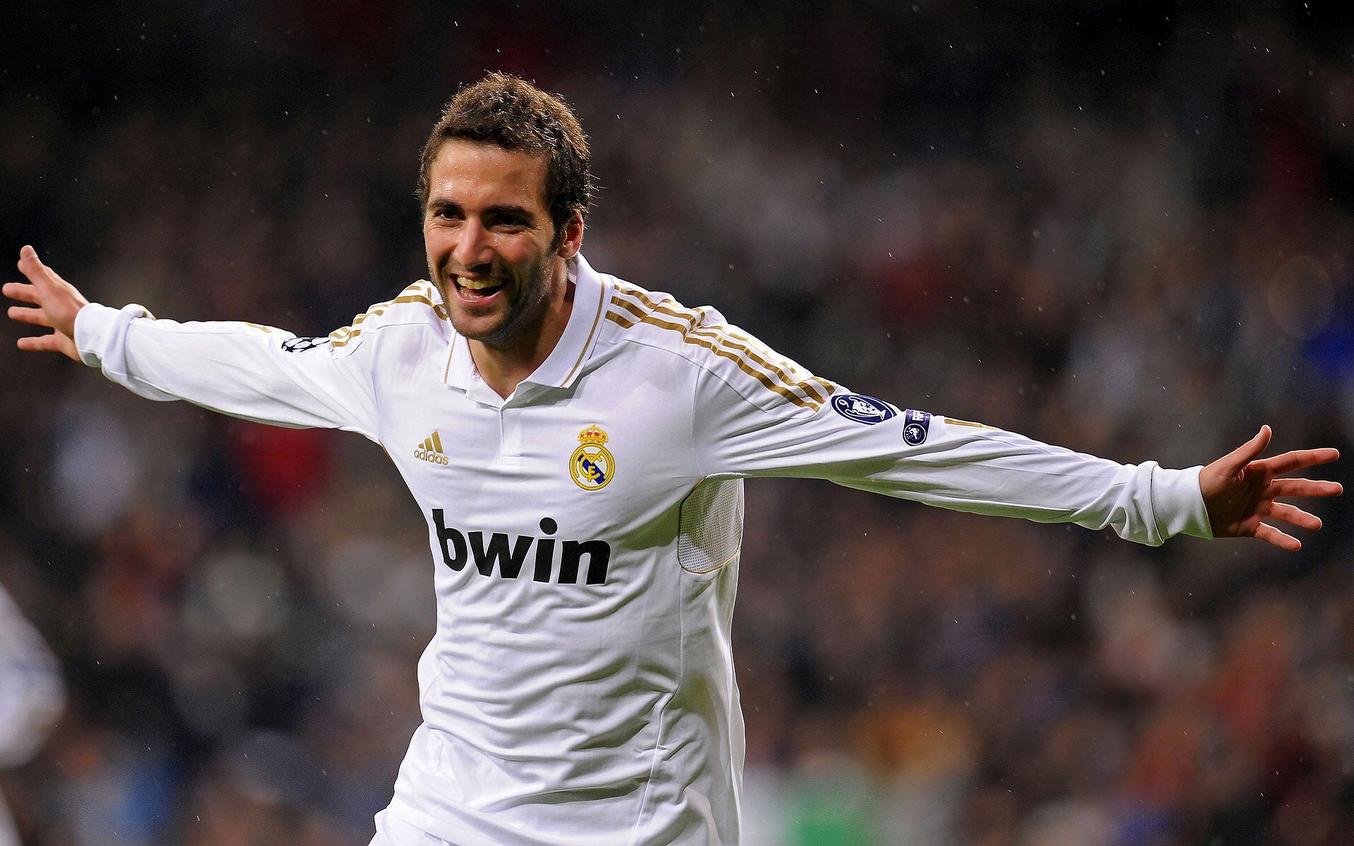 冰岛神话再临！压哨绝杀挪威，北欧内战见证黑马血脉觉醒